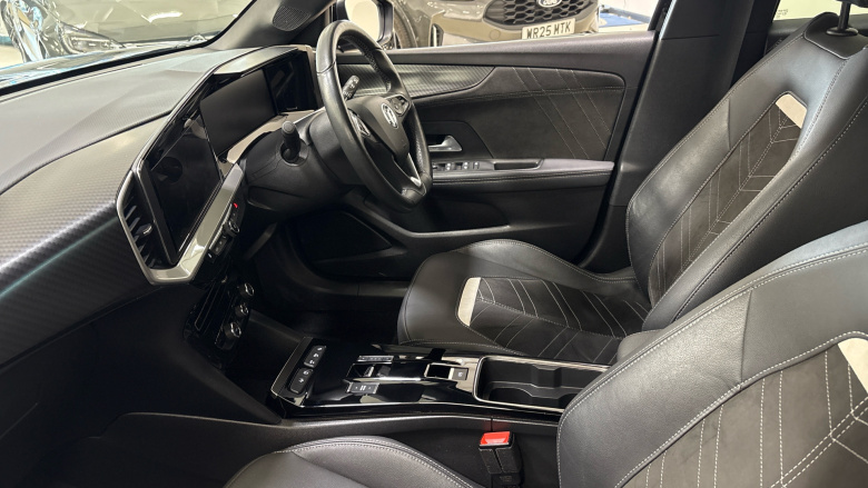 Vauxhall Mokka 100kW Ultimate 50kWh 5dr Auto Electric Hatchback